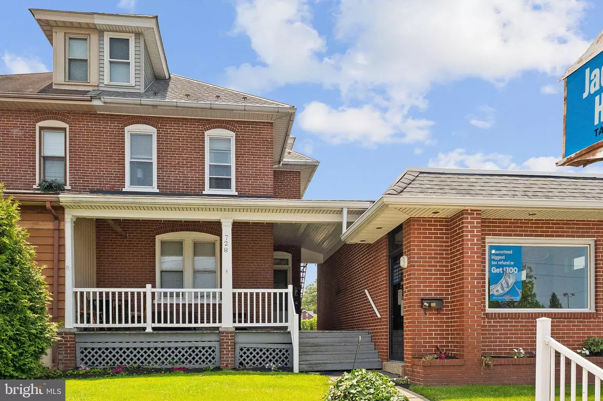 Lansdale, PA 19446,728 W MAIN ST