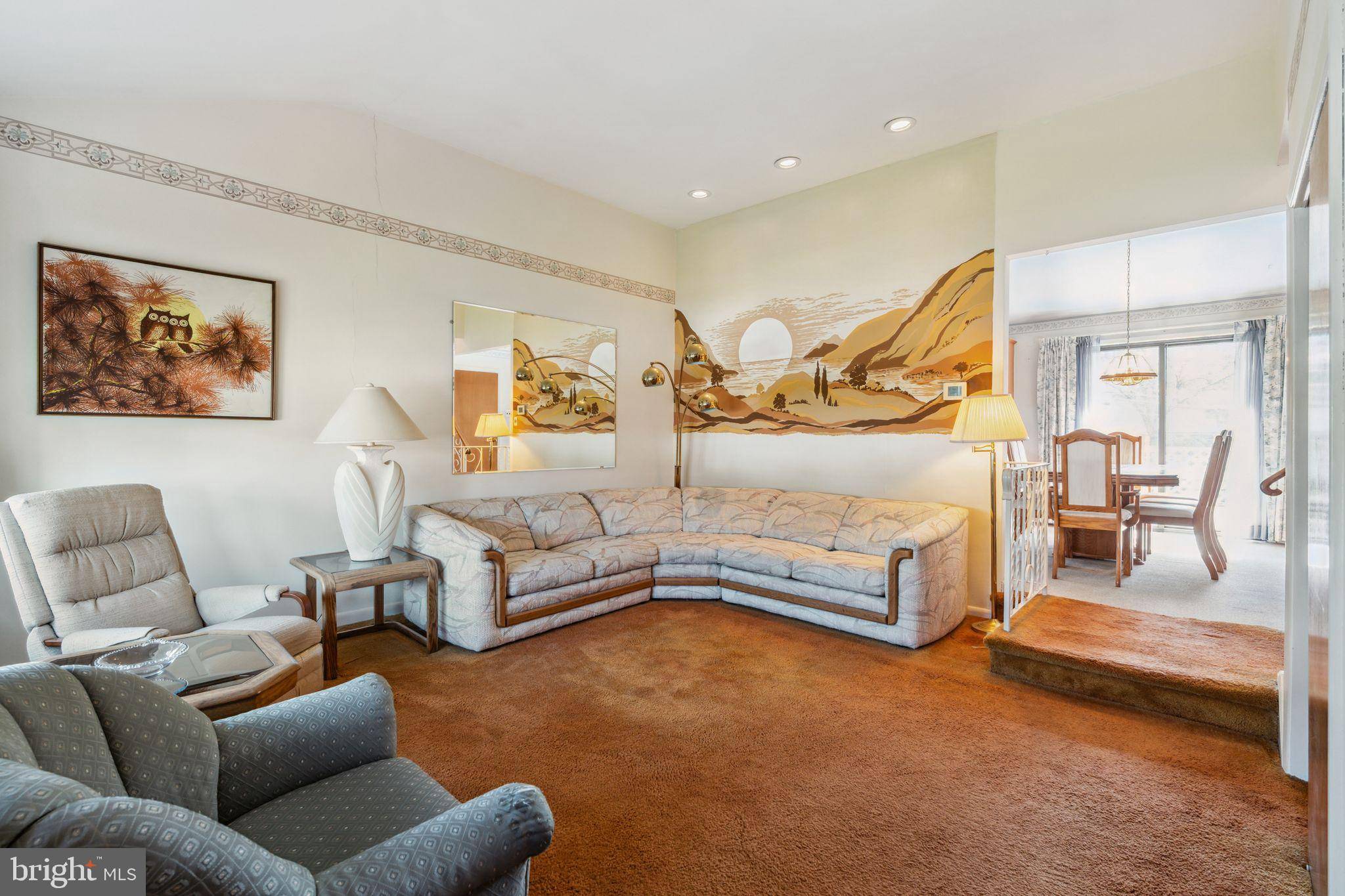 Jenkintown, PA 19046,279 RUNNER ST