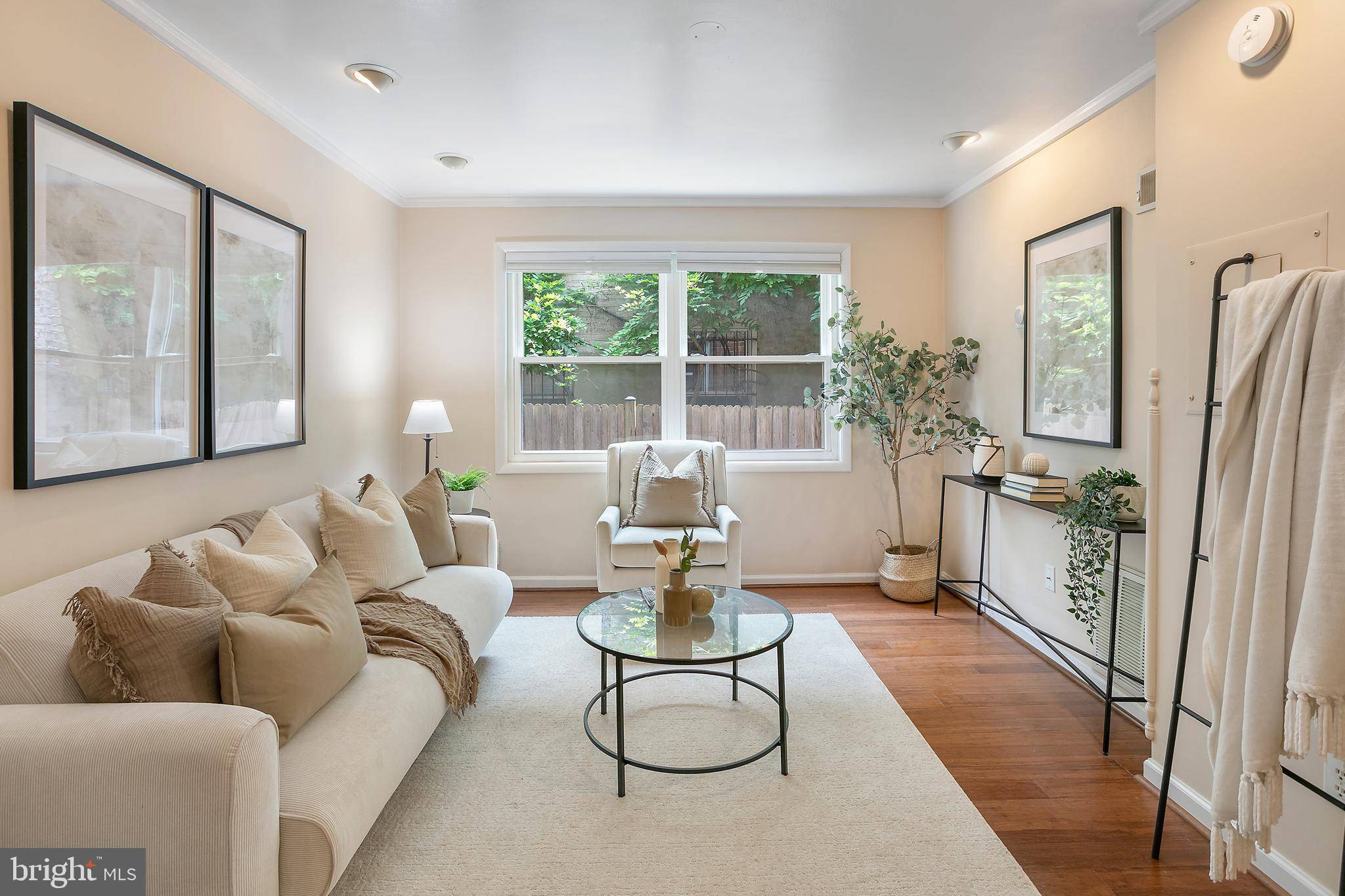 469 RIDGE ST NW #1, Washington, DC 20001