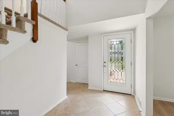 Cherry Hill, NJ 08003,513 COUNTRY CLUB DR