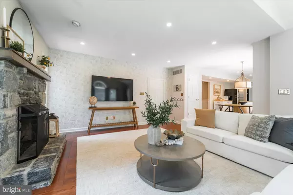 West Chester, PA 19382,10 HYLLWYND CT