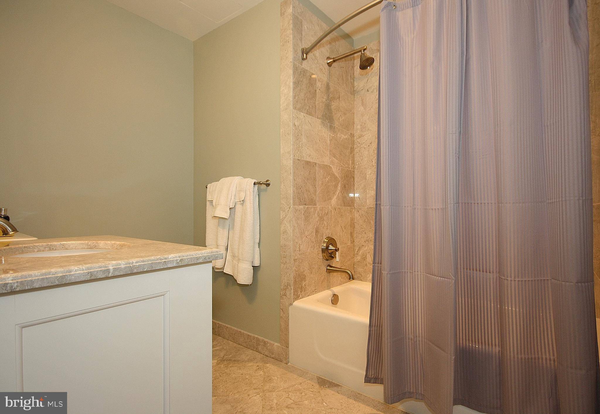 Philadelphia, PA 19103,130 S 18TH ST #508