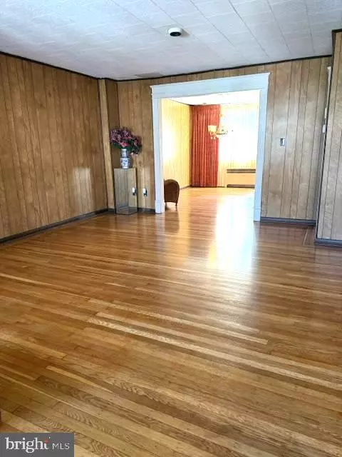 Philadelphia, PA 19126,7316 PITTVILLE AVE