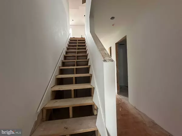 Philadelphia, PA 19146,2615 LATONA ST