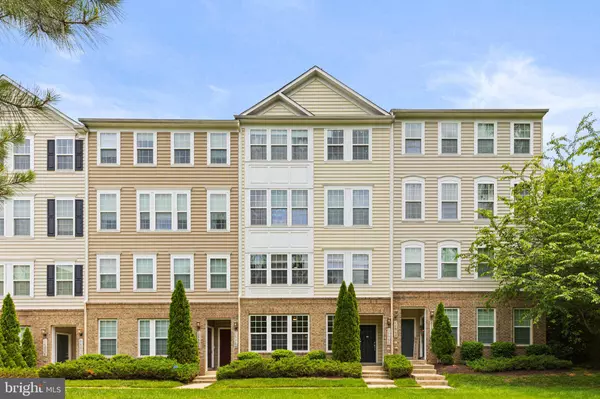 14842 MASON CREEK CIR, Woodbridge, VA 22191