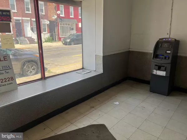 Camden, NJ 08103,1118 KAIGHN AVE