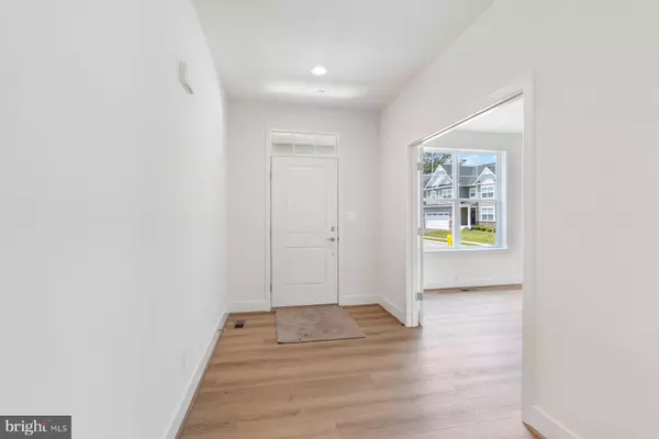 Severna Park, MD 21146,114 RETRIEVER WAY