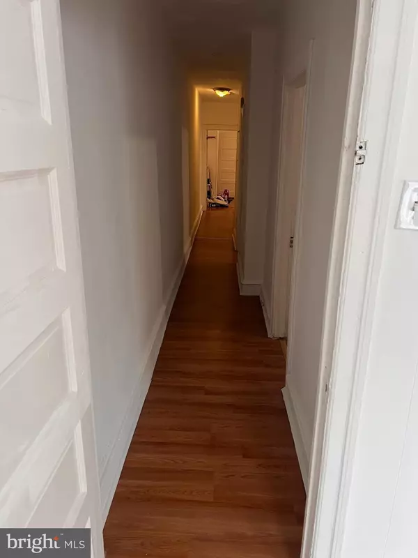 Camden, NJ 08104,1208 CARL MILLER BLVD