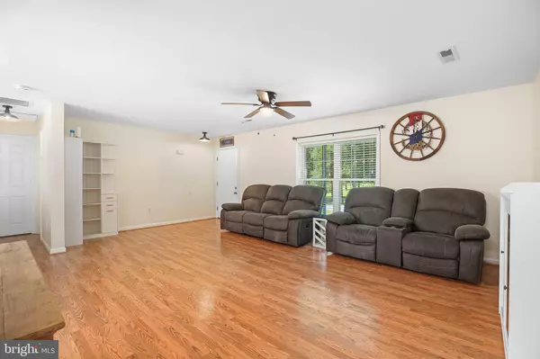 Louisa, VA 23093,167 FAIRVIEW RD