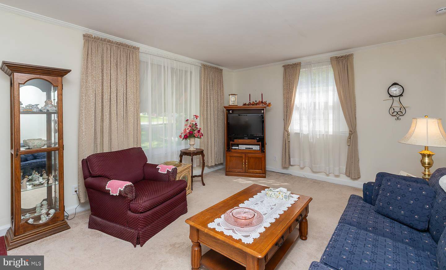 Drexel Hill, PA 19026,5234 ARROWHEAD LN