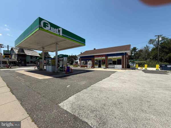 Elmer, NJ 08318,47 CHESTNUT ST