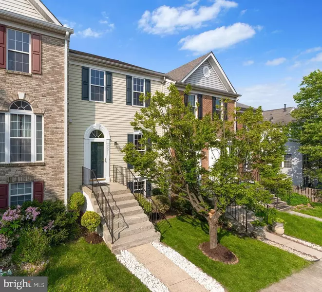 45571 READING TER, Sterling, VA 20166