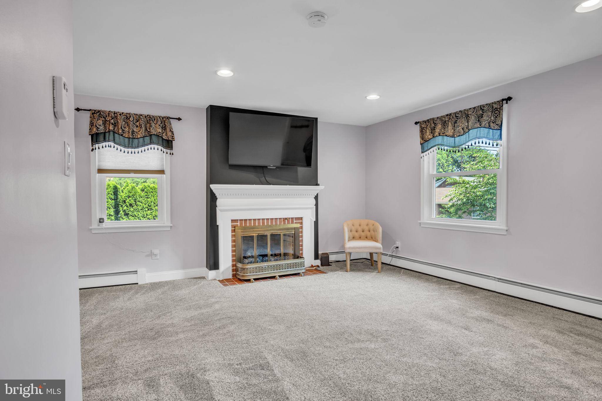 Chambersburg, PA 17201,930 NELSON ST
