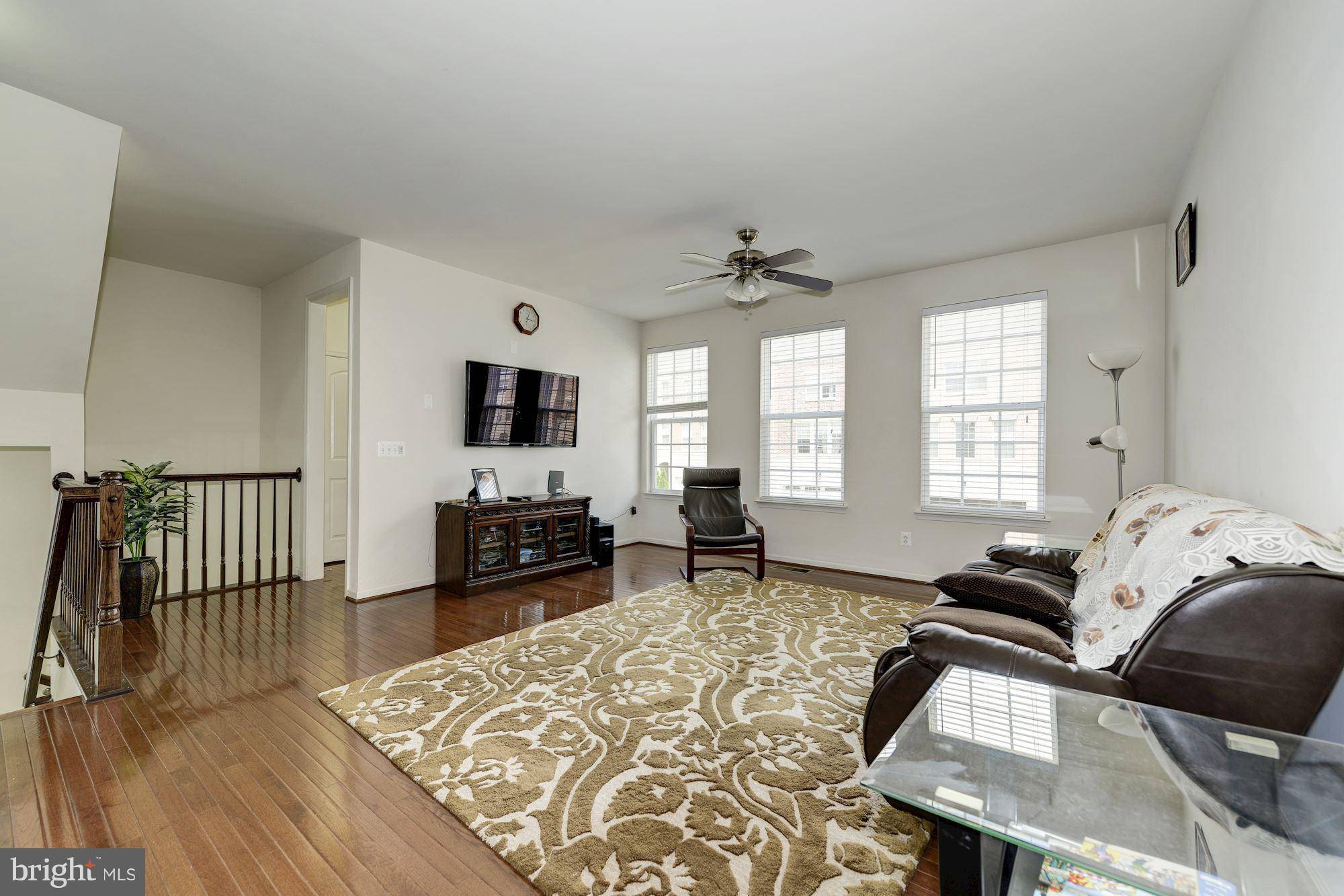 Brambleton, VA 20148,22677 FLOWING SPRING SQ