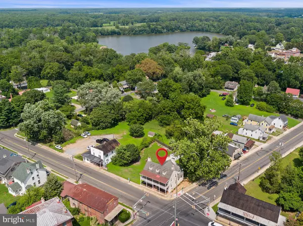 4 N GREENWICH ST, Alloway, NJ 08001