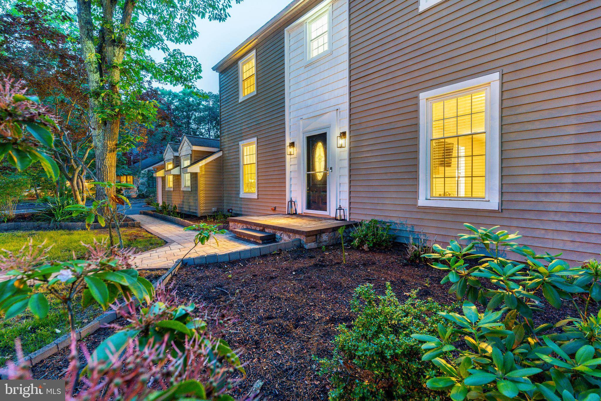 Voorhees, NJ 08043,19 HOLLYBROOK WAY