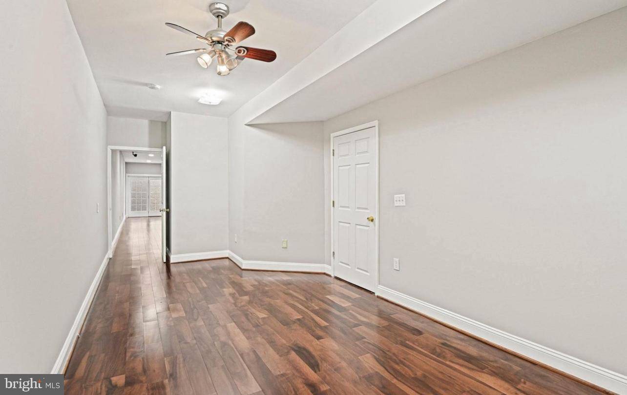 Ashburn, VA 20148,22918 N BROWN SQ