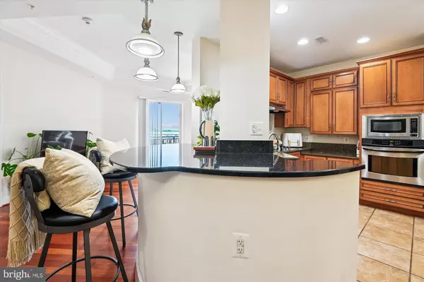 Annapolis, MD 21401,1915 TOWNE CENTRE BLVD #402