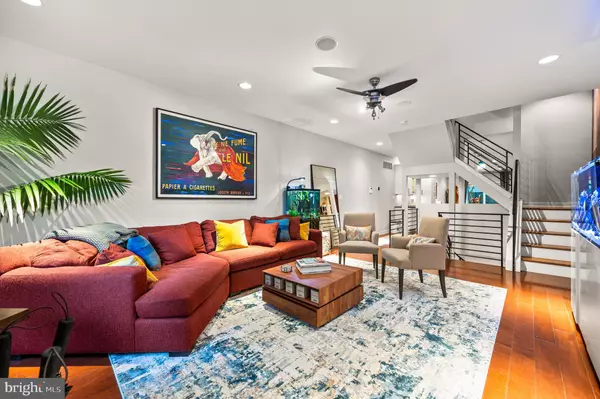 Philadelphia, PA 19146,765 S 15TH ST