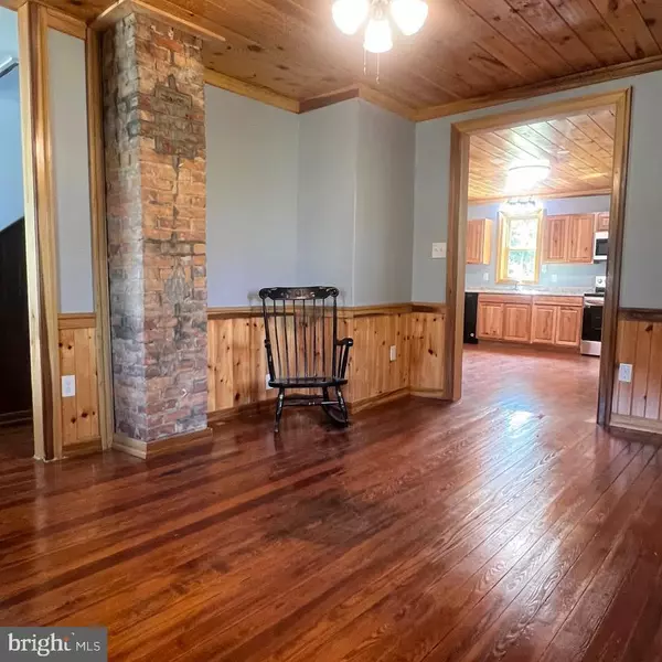 Strasburg, VA 22657,1197 JOHN MARSHALL HWY