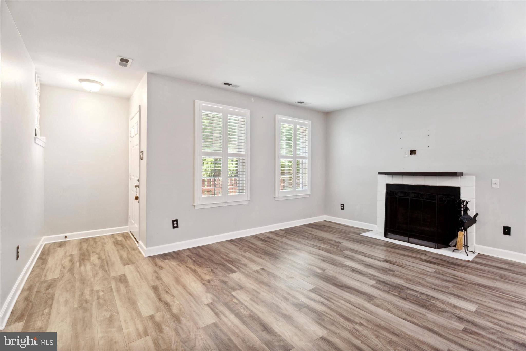 Horsham, PA 19044,90 WHETSTONE RD