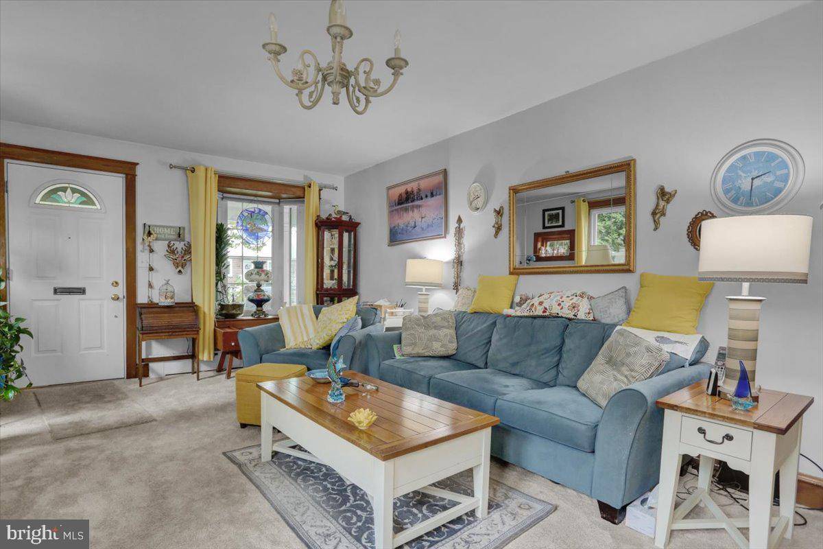Reading, PA 19607,1322 BROOKE BLVD