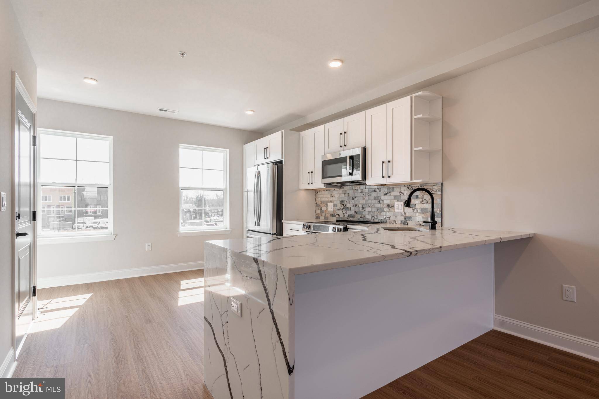 Philadelphia, PA 19131,4092 CONSHOHOCKEN AVE #A6