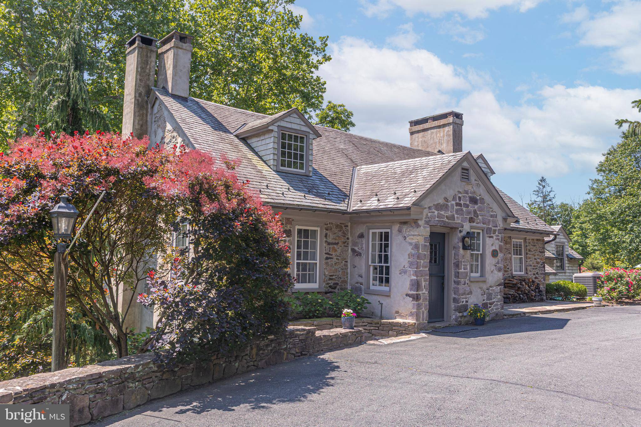 New Hope, PA 18938,6431 STONEY HILL RD