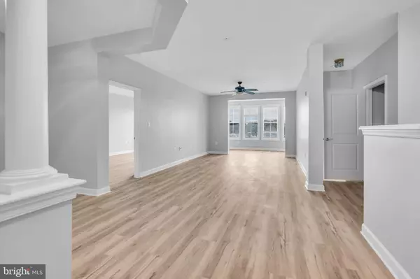 Woodbridge, VA 22191,500 BELMONT BAY DR #105 W