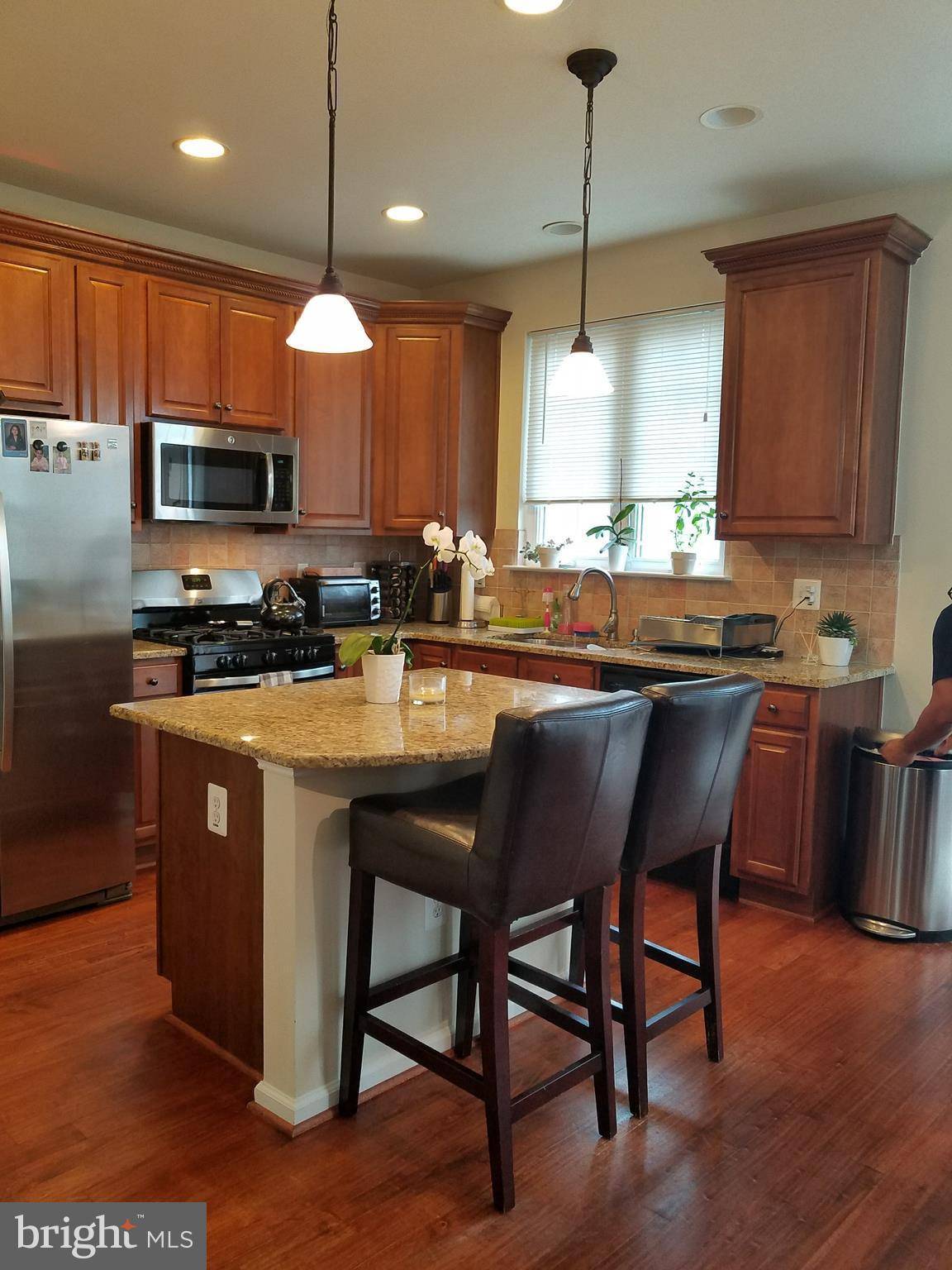 4675 CARISBROOKE LN, Fairfax, VA 22030