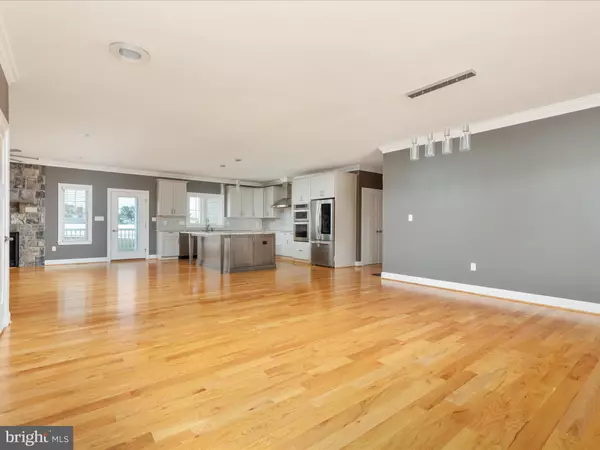 Winchester, VA 22602,103 DERRYNAN