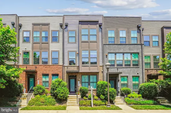 43436 APPLE ORCHARD SQ, Ashburn, VA 20148