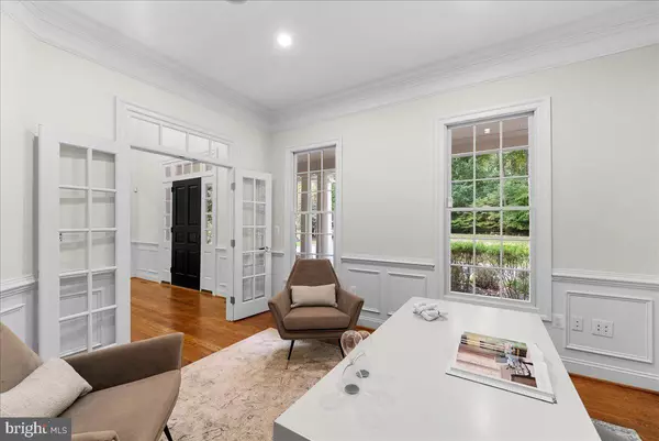 Potomac, MD 20854,9919 LOGAN DR