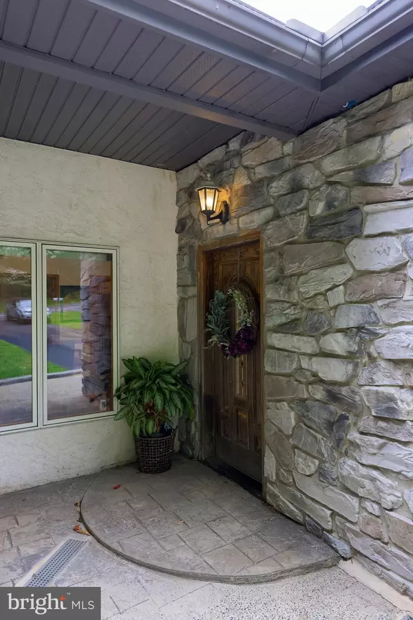 Narvon, PA 17555,2287 LAUREL RD