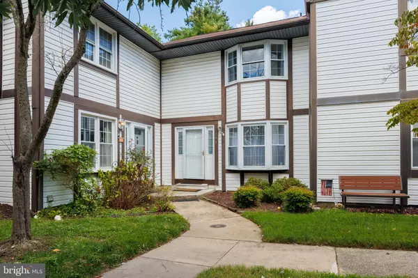 284 OAKWOOD VILLAGE CT, Glen Burnie, MD 21061