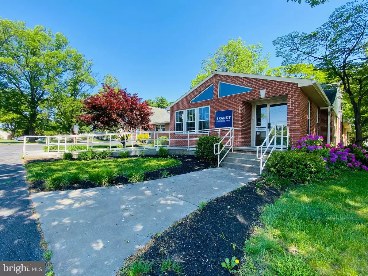 Salunga, PA 17538,53 W BRANDT BLVD #105