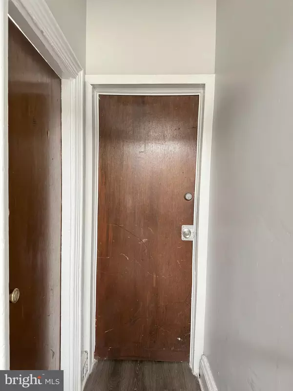 Philadelphia, PA 19121,1718 N LAMBERT ST #2