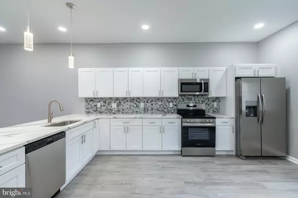 Philadelphia, PA 19143,5229 WEBSTER ST