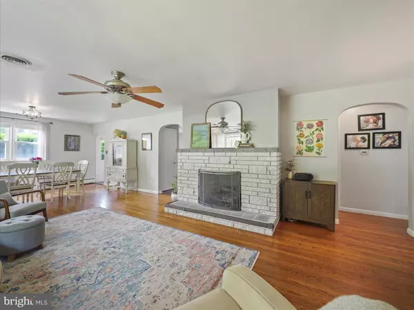 Chambersburg, PA 17202,520 OVERHILL DRIVE