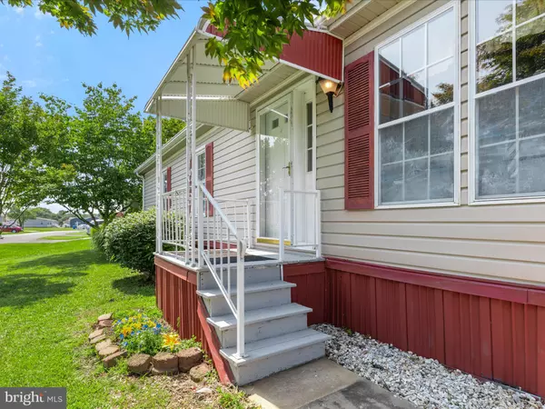 Lewes, DE 19958,12 ANDOVER LN