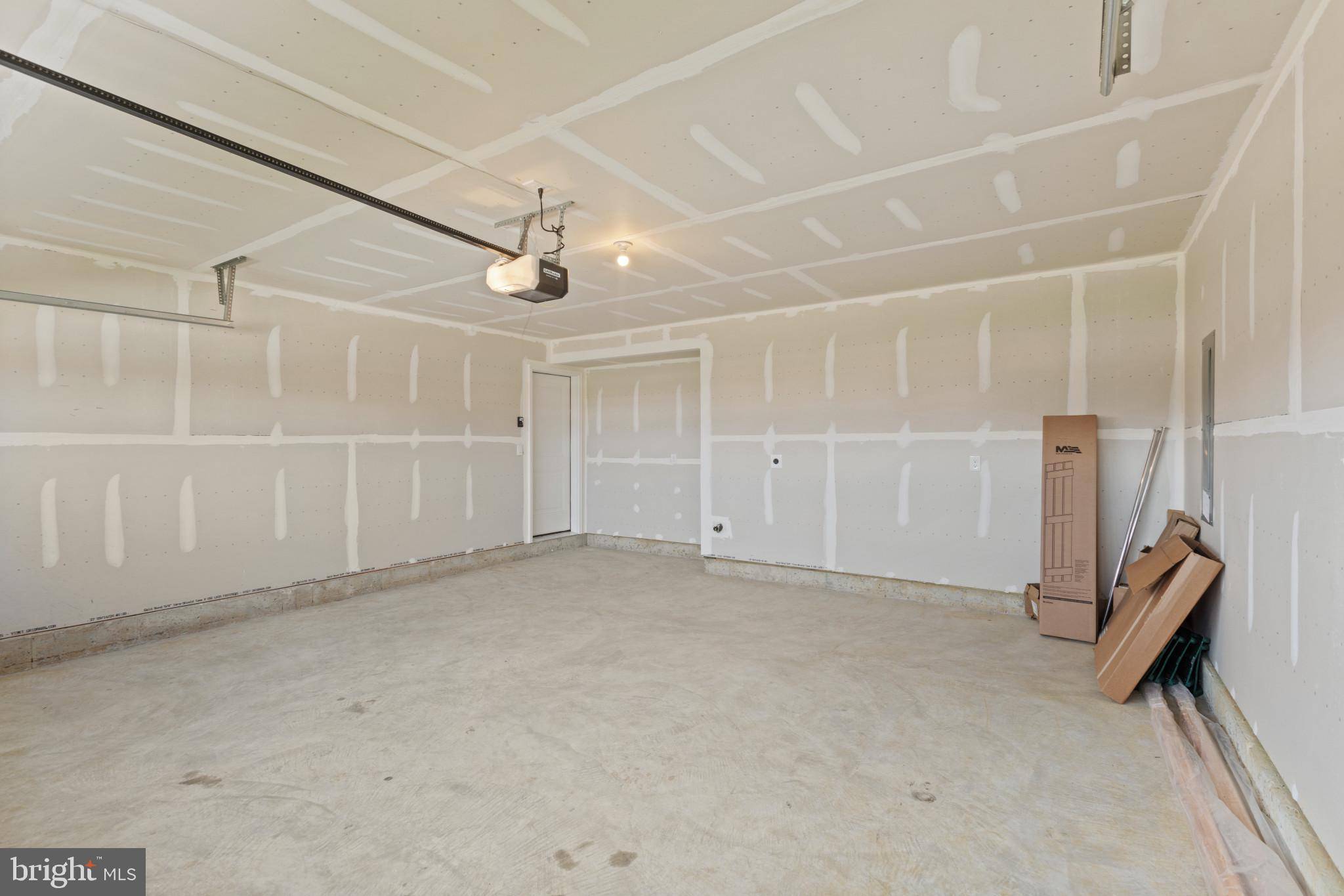 La Plata, MD 20646,156 WOOD WALK AVE