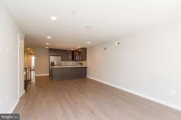 Philadelphia, PA 19146,2103 CHRISTIAN ST #A