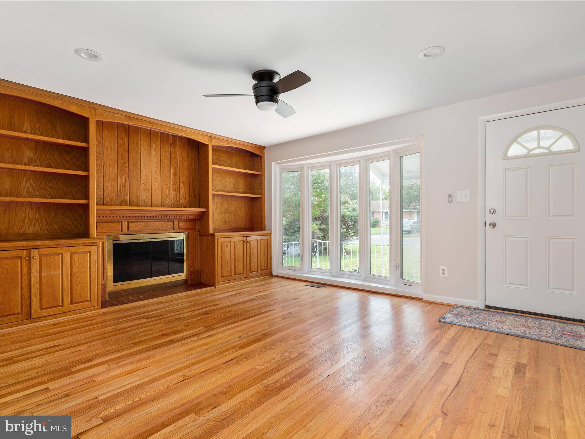Herndon, VA 20170,912 GRANT ST