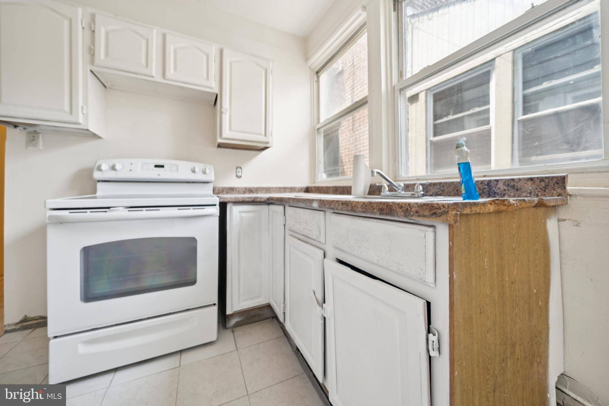 Allentown, PA 18102,605 N 9TH ST
