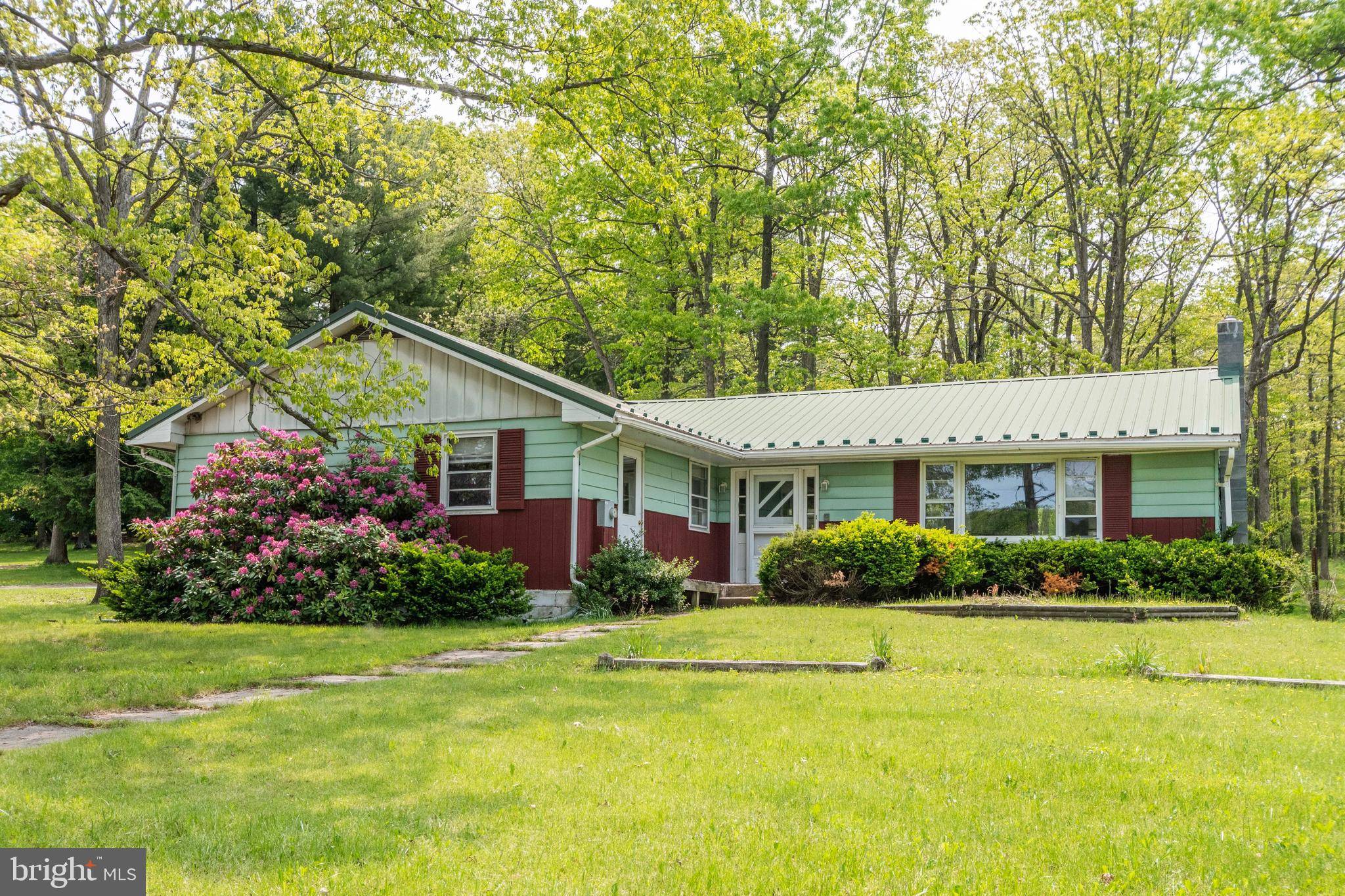 Oakland, MD 21550,5914 MARYLAND HWY