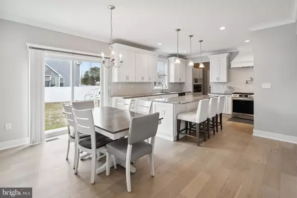 Bayville, NJ 08721,4 SANDER WAY
