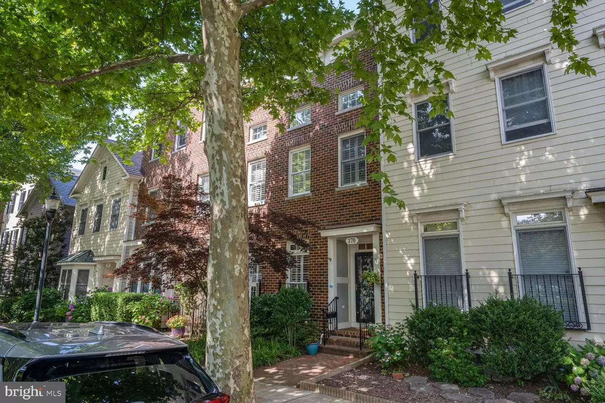 Gaithersburg, MD 20878,370 HART RD