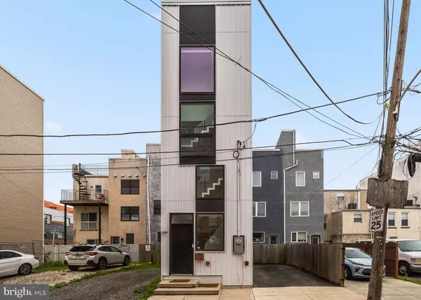 2710 W HARPER ST, Philadelphia, PA 19130