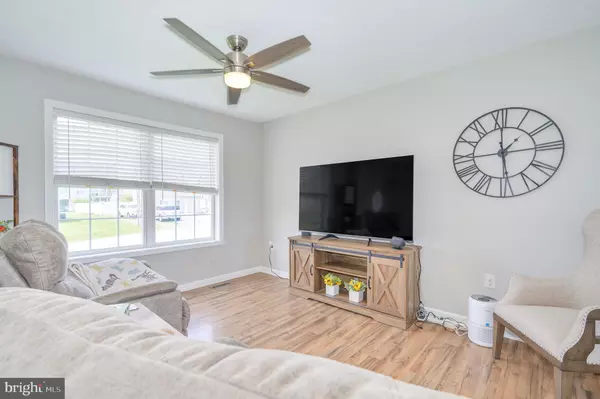 Martinsburg, WV 25405,262 CORVETTE DR