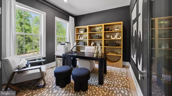 Upper Marlboro, MD 20774,16501 ROLLING KNOLLS LN